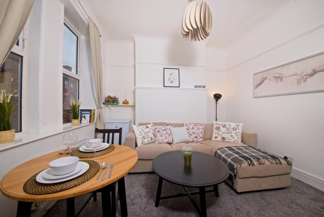 Liverpool City Stays - Economy Room Close To City Centre Gg エクステリア 写真