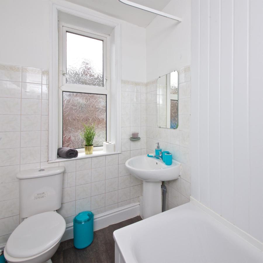 Liverpool City Stays - Economy Room Close To City Centre Gg エクステリア 写真